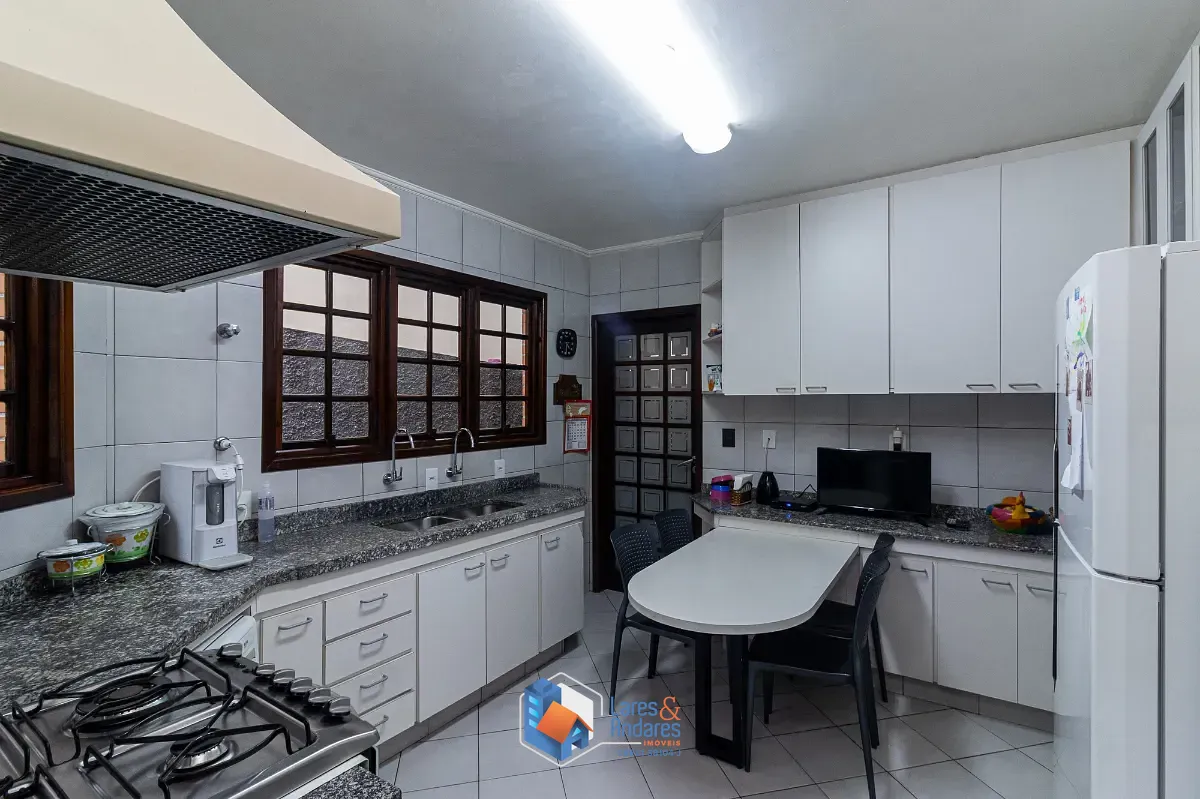 Sobrado, 3 quartos, 262 m² - Foto 10