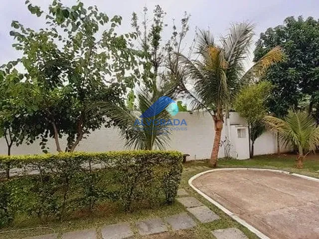 Sobrado com 127m² 2 quartos e 2 banheiros, à venda, no bairro Jardim Limoeiro em São José dos Campos