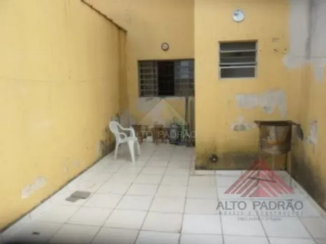 Sobrado 2 quartos e 2 banheiros, à venda, no bairro Jardim Mauá em Mauá