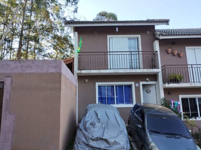 Sobrado com 100m² 2 quartos e 2 banheiros, à venda, no bairro Paisagem Casa Grande em Cotia