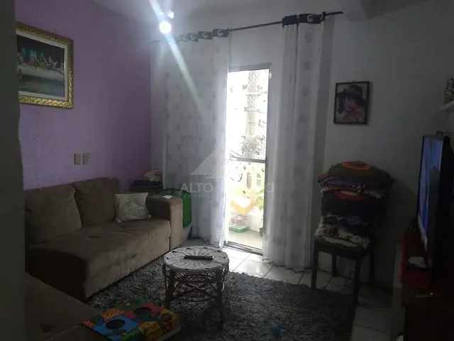Sobrado com 190m² 4 quartos e 5 banheiros, à venda, no bairro Jardim Itapark Velho em Mauá