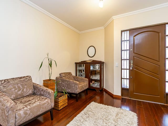Sobrado com 490m² 3 quartos e 5 banheiros, à venda, no bairro Jardim das Américas em Curitiba