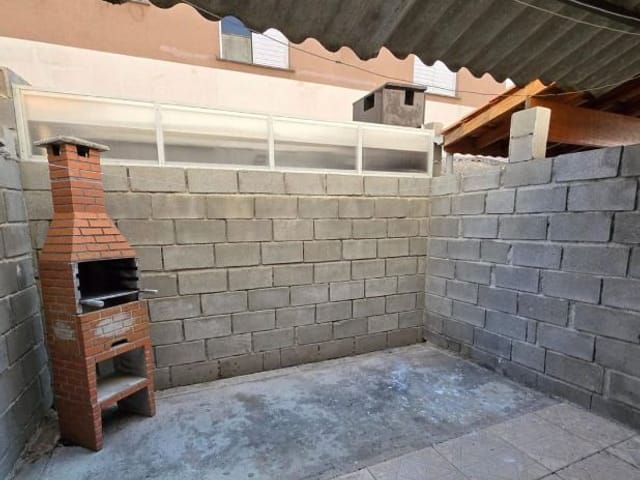 Sobrado com 60m² 2 quartos e 1 banheiro, à venda, no bairro Santana em Cotia