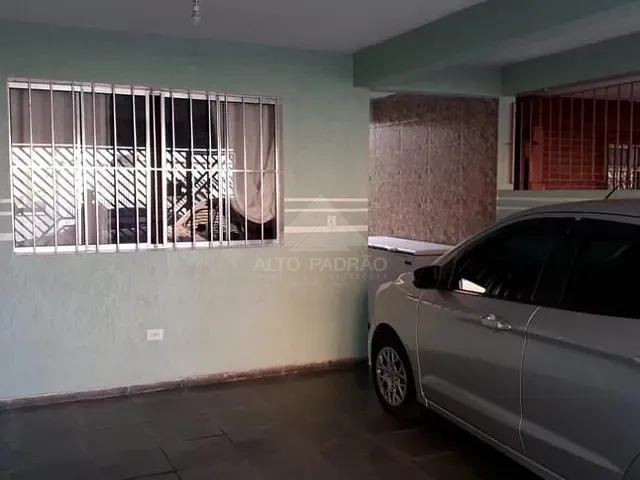 Sobrado com 157m² 3 quartos e 2 banheiros, à venda, no bairro Jardim Guapituba em Mauá
