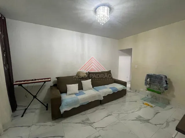 Sobrado com 157m² 3 quartos e 2 banheiros, à venda, no bairro Jardim Guapituba em Mauá