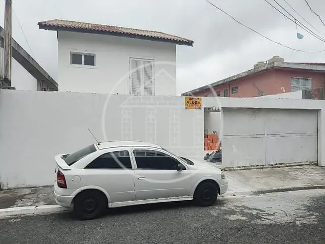 Sobrado com 350m² 3 quartos e 2 banheiros, à venda ou para alugar, no bairro Jardim Cliper em São Paulo