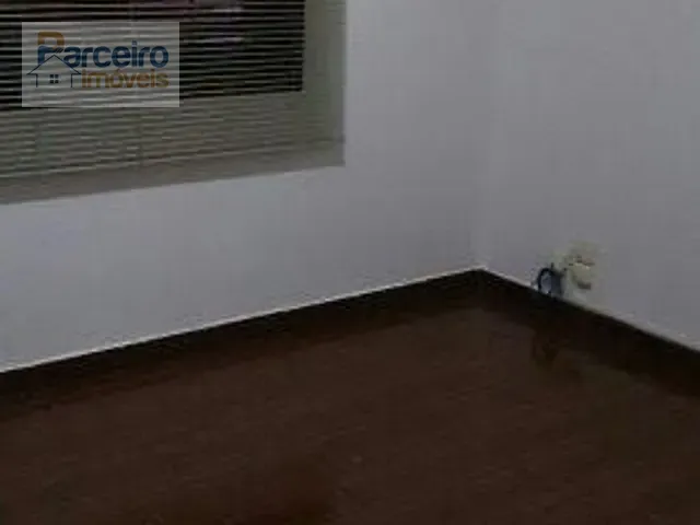 Casa com 240m² 4 quartos e 1 banheiro, à venda, no bairro Jardim Textil em São Paulo