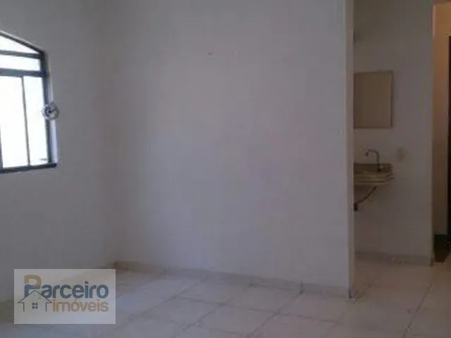 Casa com 240m² 4 quartos e 1 banheiro, à venda, no bairro Jardim Textil em São Paulo
