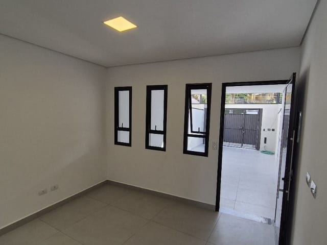 Sobrado com 115m² 3 quartos e 2 banheiros, à venda, no bairro Bela Vista em Osasco