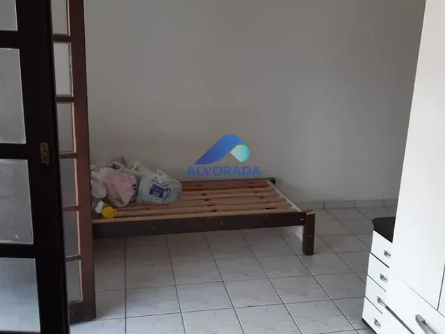 Sobrado com 129m² 3 quartos e 3 banheiros, à venda, no bairro Jardim Satélite em São José dos Campos