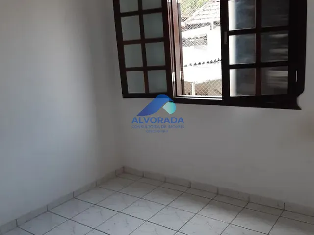 Sobrado com 129m² 3 quartos e 3 banheiros, à venda, no bairro Jardim Satélite em São José dos Campos