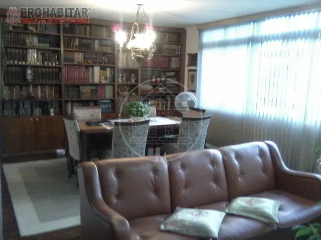 Sobrado com 512m² 4 quartos e 5 banheiros, à venda, no bairro Jardim Cordeiro em São Paulo