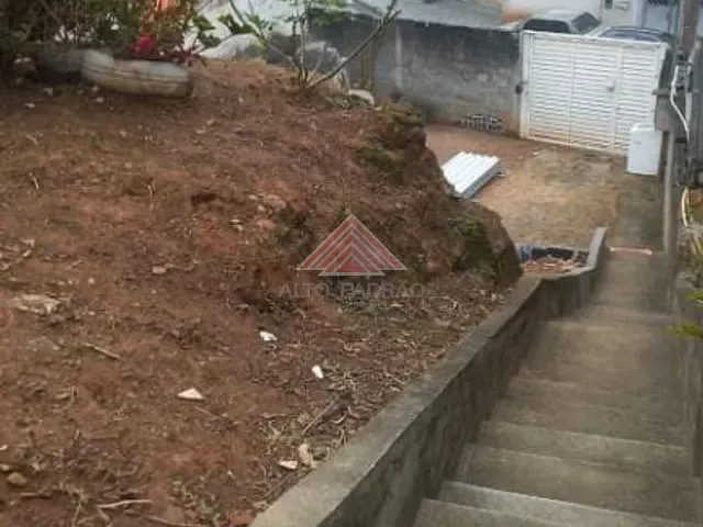 Sobrado com 348m² 5 quartos e 1 banheiro, à venda, no bairro Jardim Mauá em Mauá