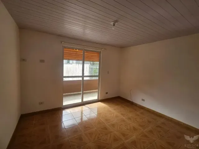Casa 4 quartos e 3 banheiros, à venda, no bairro Santa Felicidade em Curitiba