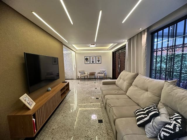 Sobrado com 180m² 3 quartos e 3 banheiros, à venda, no bairro Jabaquara em São Paulo