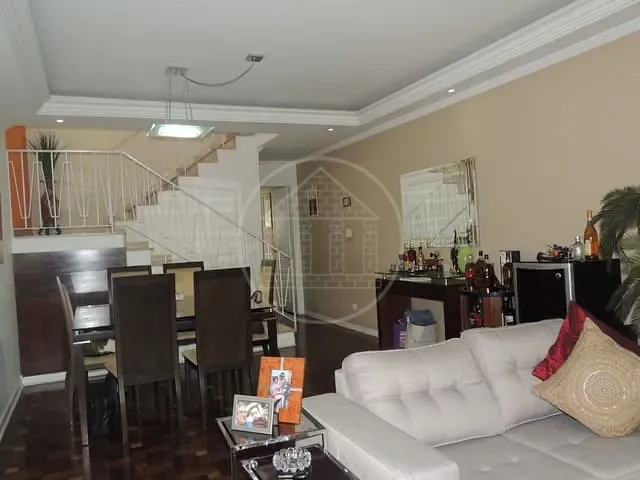 Sobrado com 140m² 3 quartos e 4 banheiros, à venda, no bairro Jardim Umuarama em São Paulo