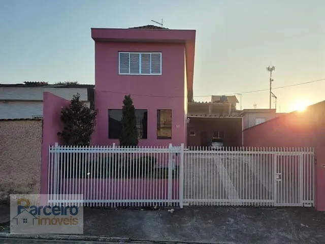 Sobrado com 320m² 3 quartos e 3 banheiros, à venda, no bairro Cidade Líder em São Paulo