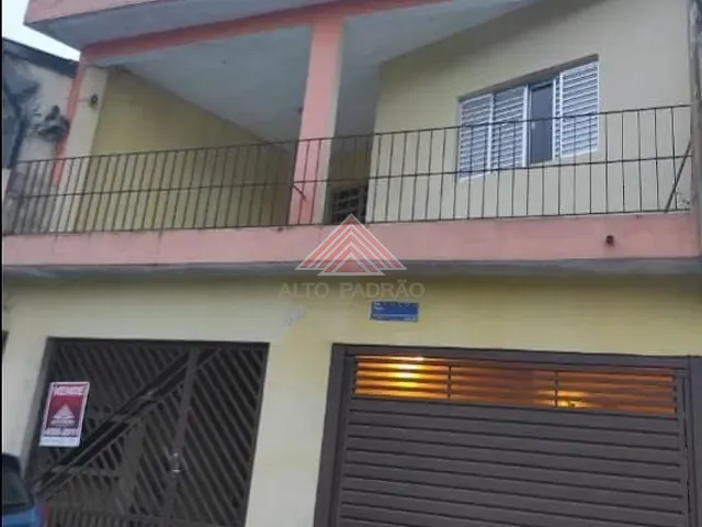 Sobrado com 141m² 5 quartos e 1 banheiro, à venda, no bairro Jardim Primavera em Mauá