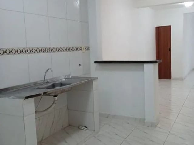 Sobrado com 150m² 4 quartos e 3 banheiros, à venda, no bairro Jundiapeba em Mogi das Cruzes