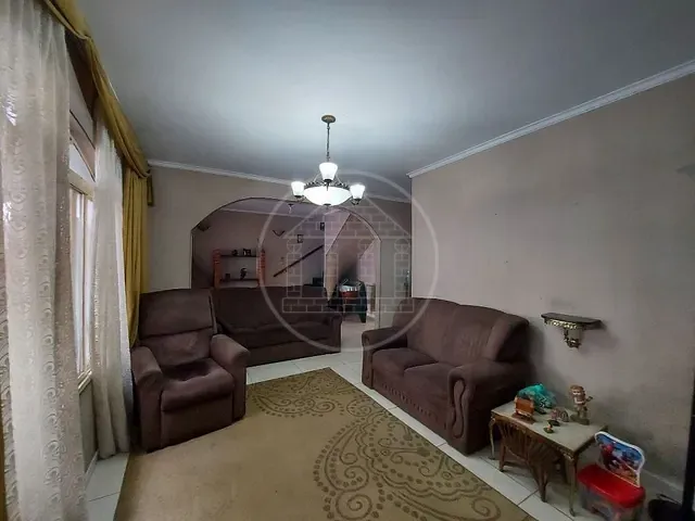 Sobrado com 200m² 3 quartos e 2 banheiros, à venda, no bairro Jardim Sertãozinho em São Paulo