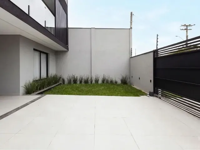 Casa com 146m² 3 quartos e 3 banheiros, para alugar, no bairro Santa Felicidade em Curitiba