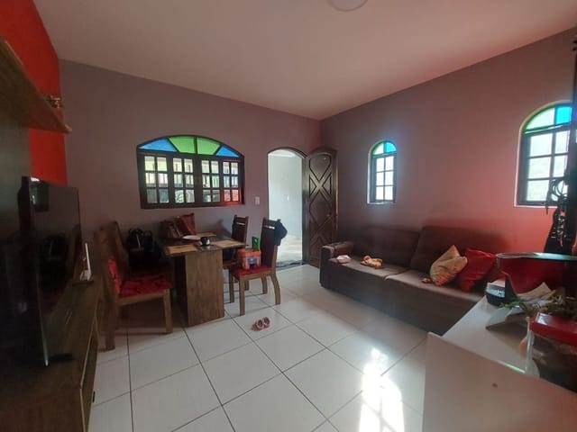Sobrado com 125m² 4 quartos e 2 banheiros, à venda, no bairro Bosque dos Pereiras em Cotia