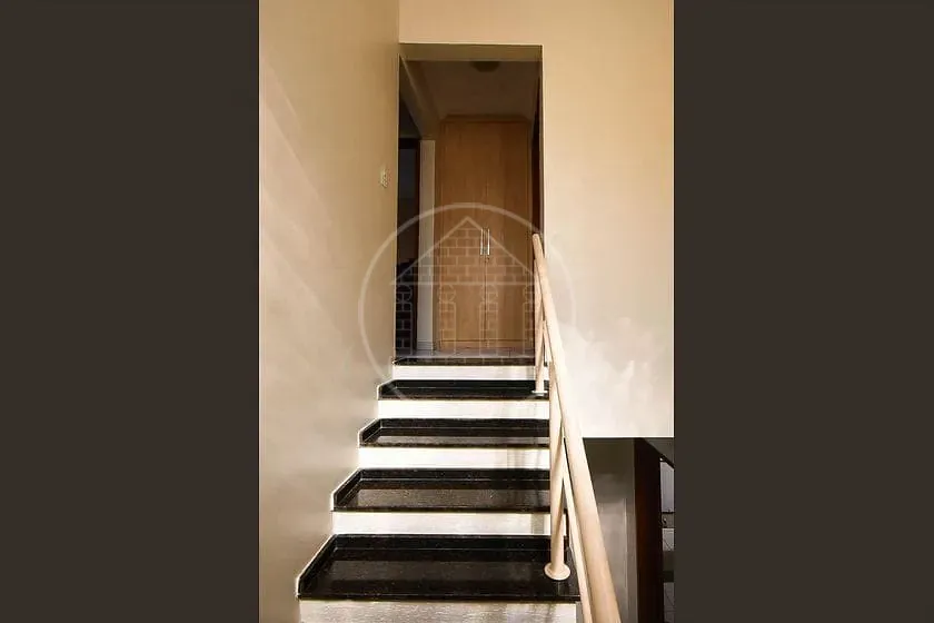 Sobrado, 3 quartos, 303 m² - Foto 6