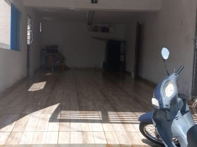 Sobrado com 250m² 3 quartos e 3 banheiros, à venda, no bairro Mairinque em Mairinque