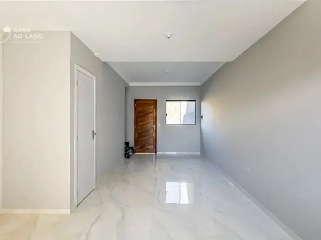 Sobrado 3 quartos e 1 banheiro, à venda, no bairro Campo de Santana em Curitiba