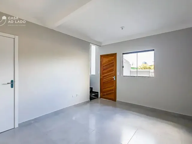 Sobrado 3 quartos e 1 banheiro, à venda, no bairro Campo de Santana em Curitiba