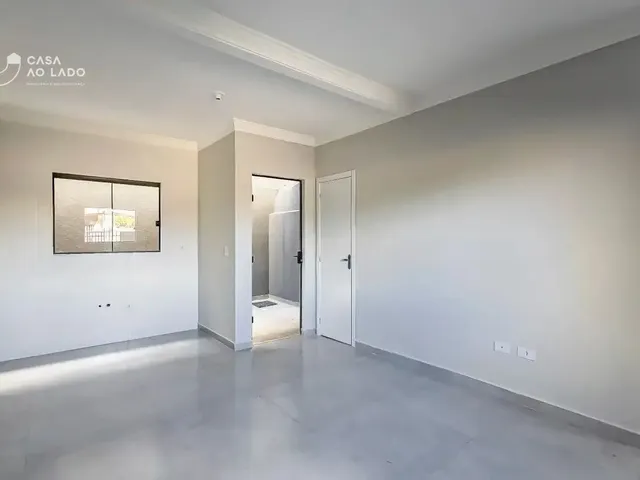 Casa 3 quartos e 1 banheiro, à venda, no bairro Campo de Santana  em Curitiba