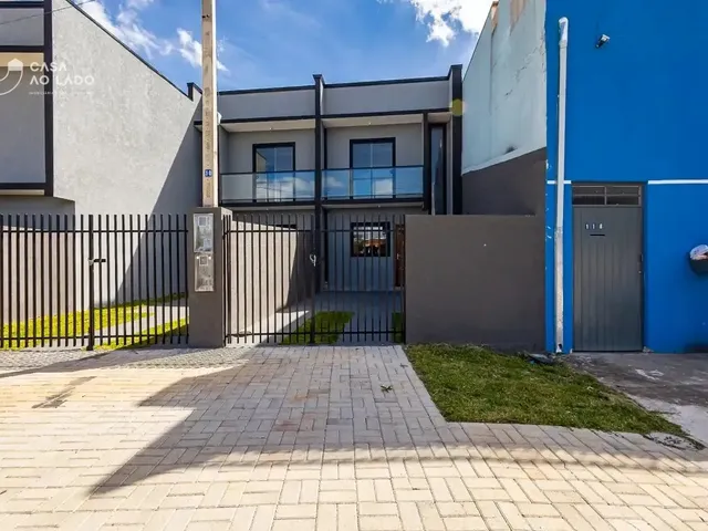 Sobrado 3 quartos e 1 banheiro, à venda, no bairro Campo de Santana em Curitiba