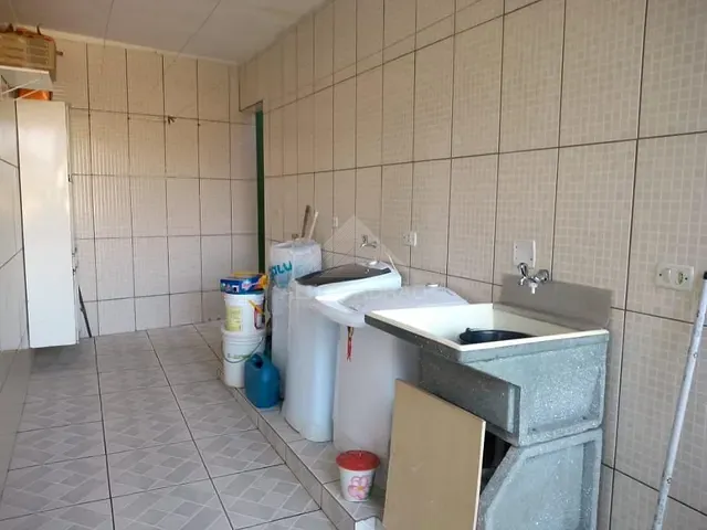Sobrado com 211m² 2 quartos e 1 banheiro, à venda, no bairro Jardim Itapark Velho em Mauá