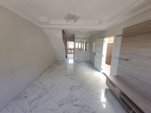 Sobrado com 125m² 3 quartos e 3 banheiros, para alugar, no bairro Jardim Boa Vista (Zona Oeste) em Osasco