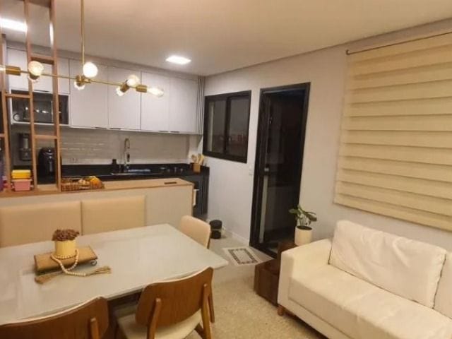 Sobrado com 67m² 2 quartos e 2 banheiros, à venda, no bairro Jardim Petropolis em Cotia