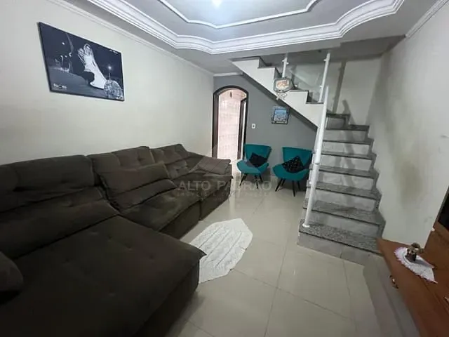 Sobrado com 125m² 3 quartos e 2 banheiros, à venda, no bairro Parque Aliança em Ribeirão Pires