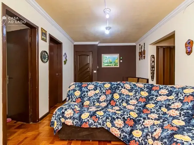 Casa 4 quartos e 3 banheiros, à venda, no bairro Xaxim em Curitiba