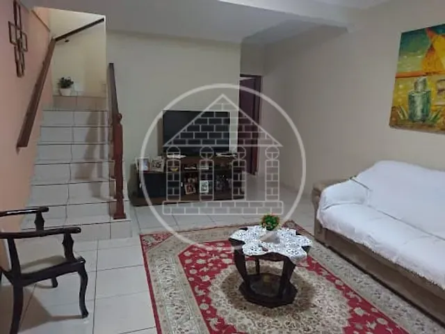Sobrado com 294m² 3 quartos e 2 banheiros, à venda, no bairro Jardim Rosalina em São Paulo