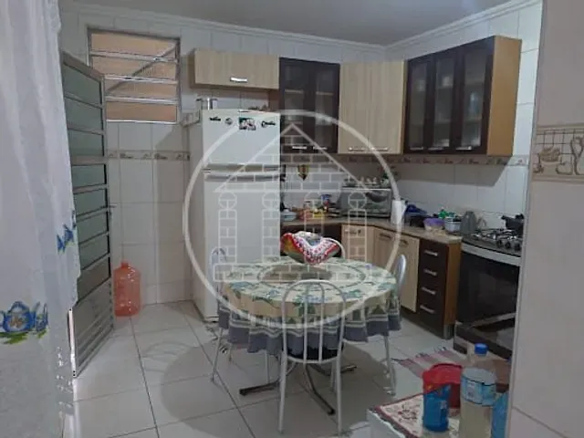 Sobrado com 294m² 3 quartos e 2 banheiros, à venda, no bairro Jardim Rosalina em São Paulo