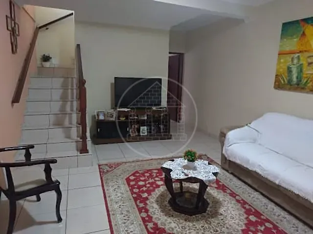 Sobrado com 294m² 3 quartos e 2 banheiros, à venda, no bairro Jardim Rosalina em São Paulo