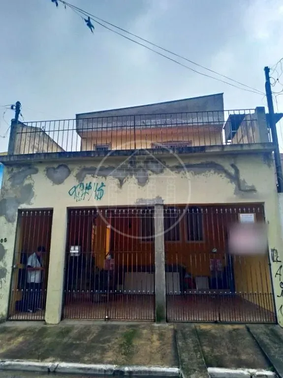 Sobrado, 3 quartos, 294 m² - Foto 1