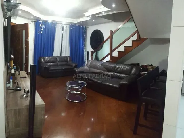 Sobrado com 178m² 2 quartos e 1 banheiro, à venda, no bairro Vila Noêmia em Mauá
