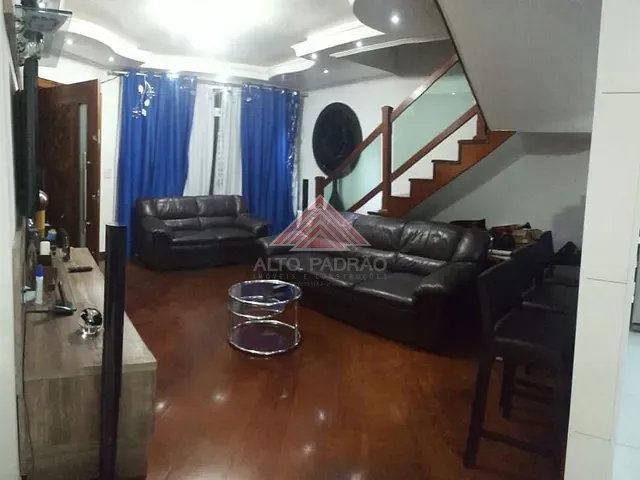 Sobrado com 178m² 2 quartos e 1 banheiro, à venda, no bairro Vila Noêmia em Mauá