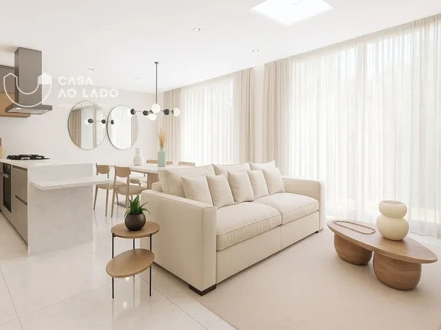 Casa 3 quartos e 4 banheiros, à venda, no bairro Boqueirão em Curitiba
