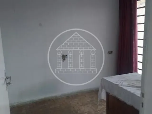 Sobrado com 250m² 4 quartos e 2 banheiros, à venda, no bairro Vila Quintana em São Paulo