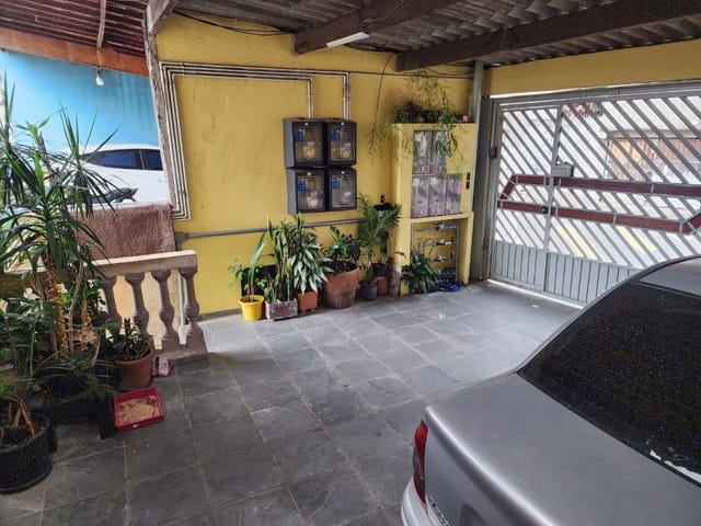 Sobrado com 190m² 5 quartos e 4 banheiros, à venda, no bairro Santo Antônio em Osasco