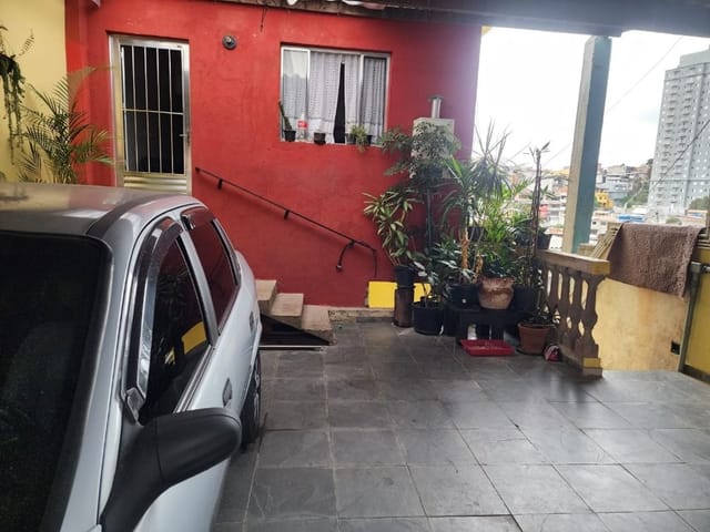 Sobrado com 190m² 5 quartos e 4 banheiros, à venda, no bairro Santo Antônio em Osasco