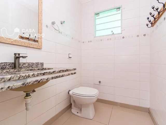Casa 3 quartos e 4 banheiros, à venda, no bairro São Lourenço em Curitiba