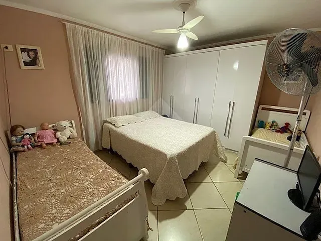 Sobrado com 300m² 3 quartos e 3 banheiros, à venda, no bairro Jardim Mauá em Mauá