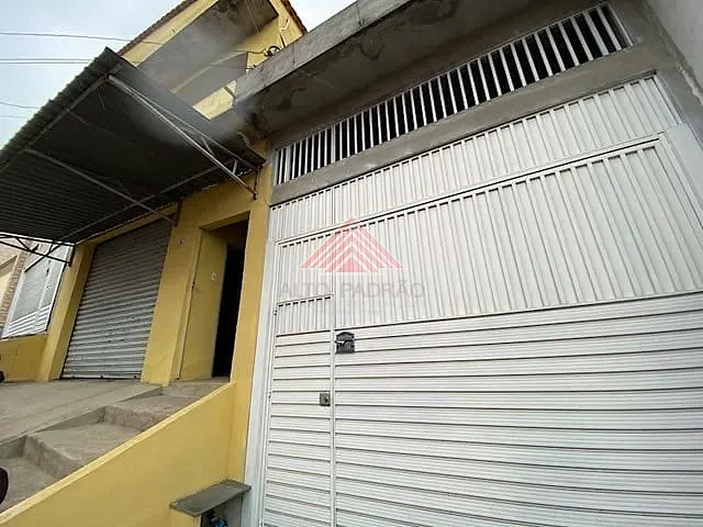 Sobrado com 300m² 3 quartos e 3 banheiros, à venda, no bairro Jardim Mauá em Mauá